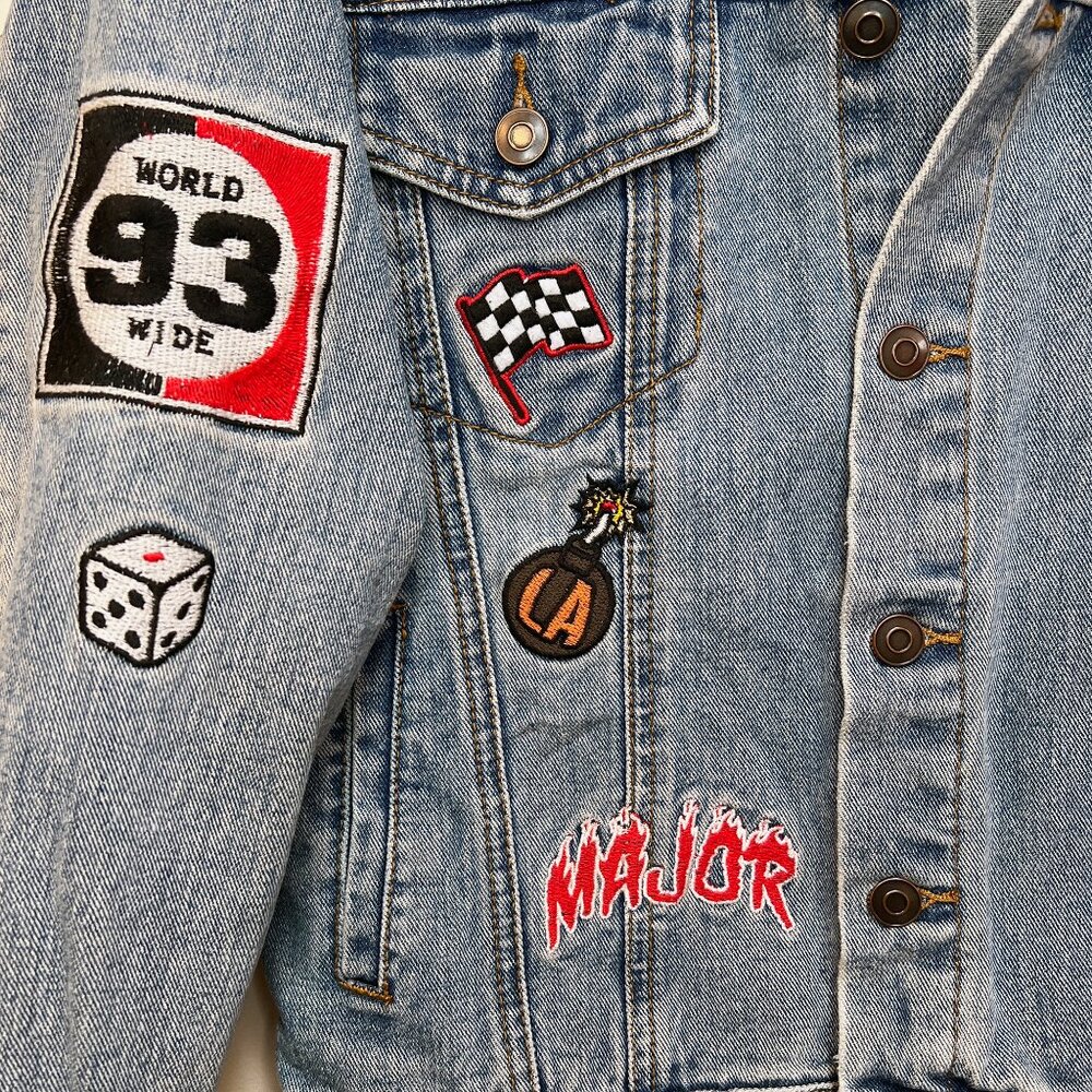 Women's Forever 21 Patch Jean Jacket, Retired / Sold Out, Sz S, 15 Y2K Patches - Picture 5 of 7